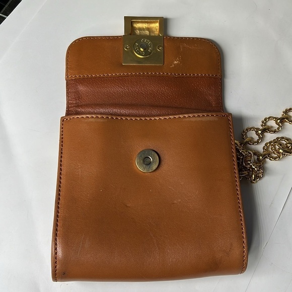 Americana by Sharif Leather Large Link Chain Belt Crossbody Bag - Picture 13 of 15